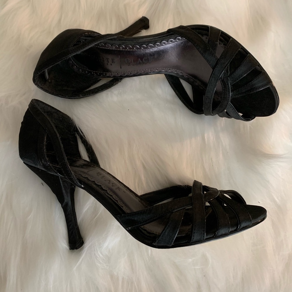 White House Black Market Black Satin heel Size 7